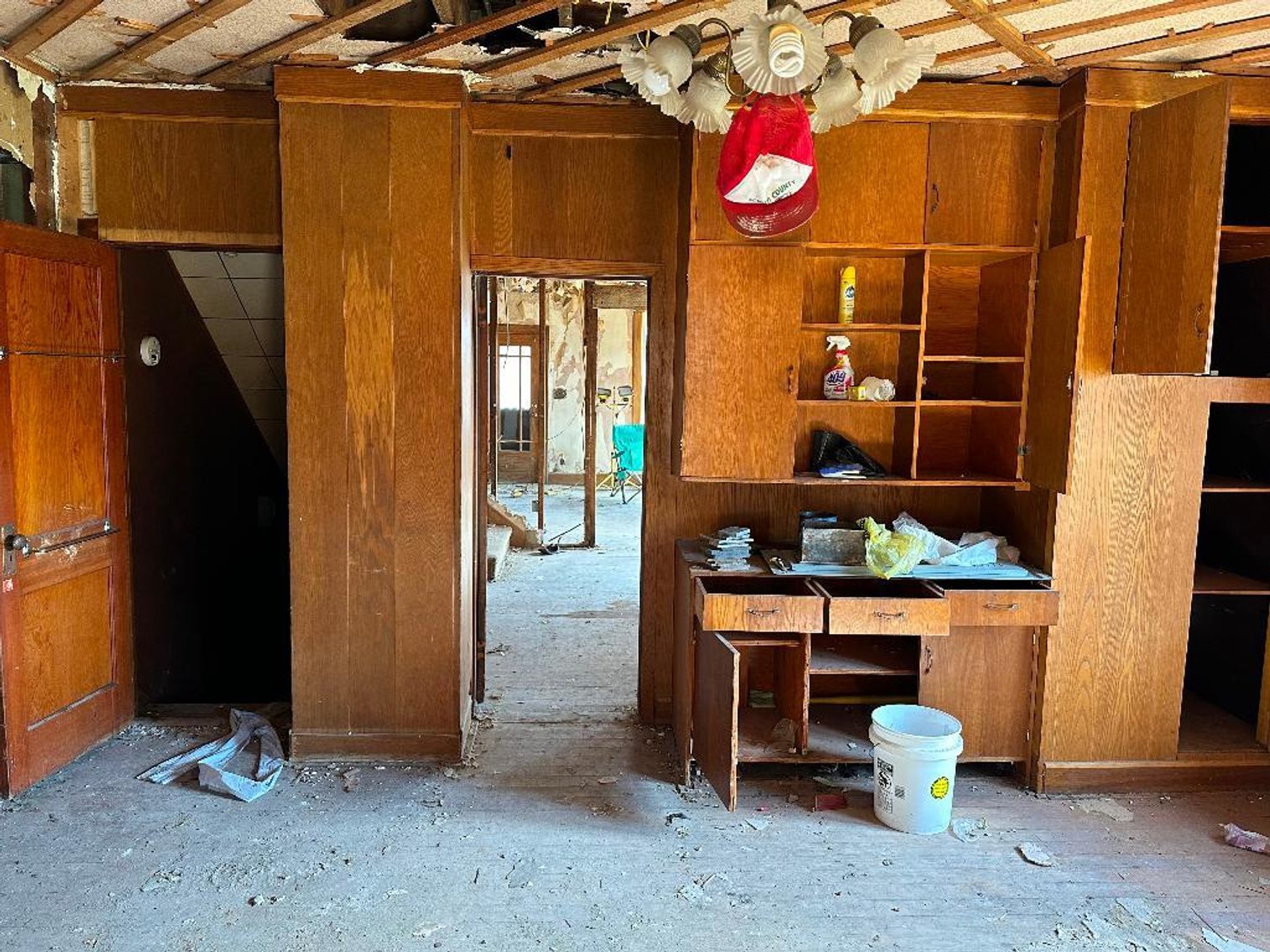 Image for Live Onsite Real Estate Auction with Online Bidding