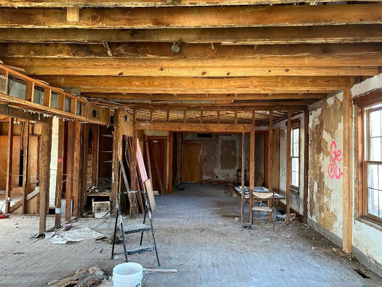 Image for Live Onsite Real Estate Auction with Online Bidding