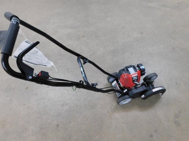 Image for Absolute Online Auction #1958