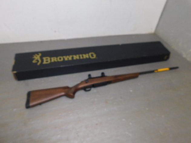 Image for Absolute Online Auction #2001