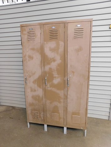 Image for Absolute Online Auction #2004