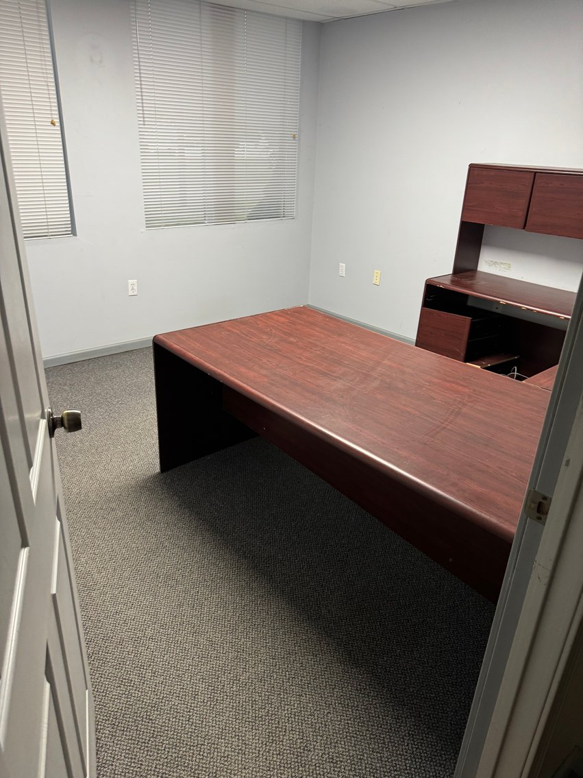 Image for Live Onsite Real Estate Auction with Online Bidding