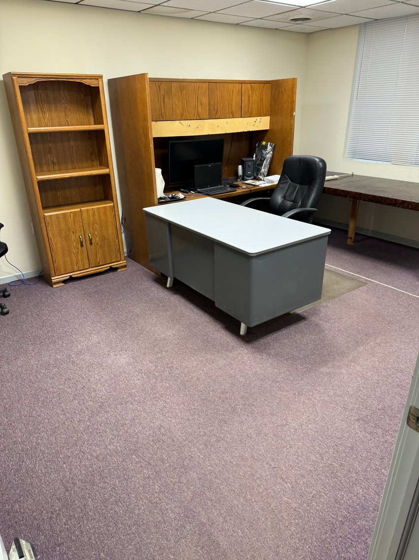 Image for Live Onsite Real Estate Auction with Online Bidding