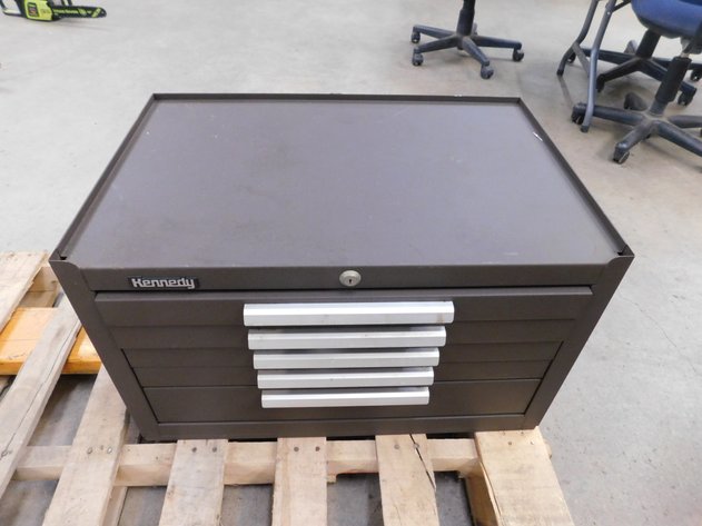 Image for Absolute Online Auction #2007