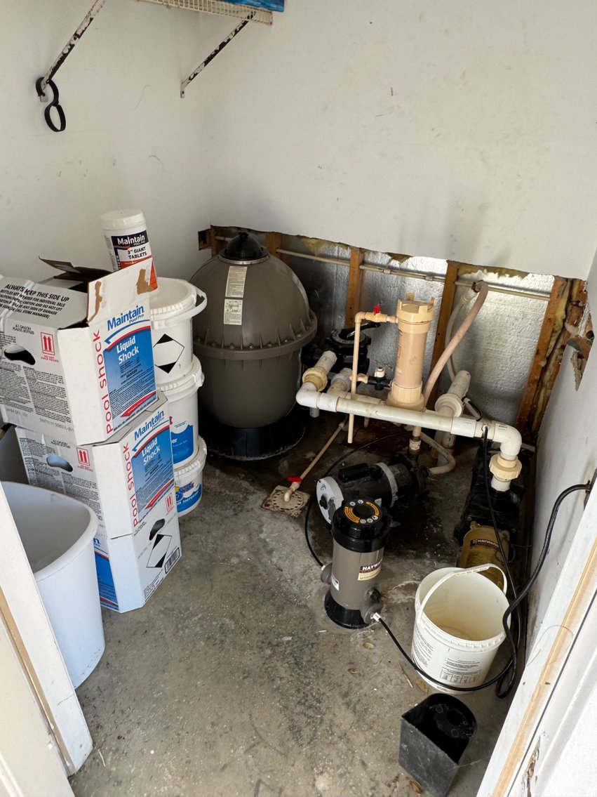 Image for Live Onsite Real Estate Auction with Online Bidding