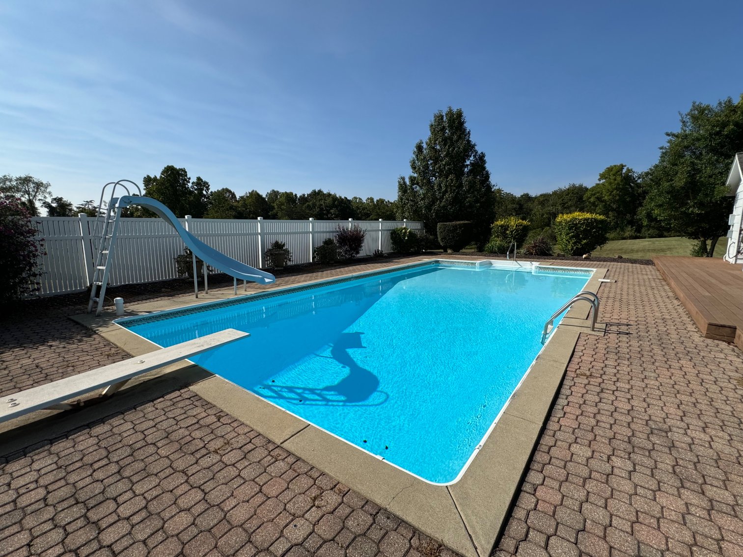 Image for Live Onsite Real Estate Auction with Online Bidding