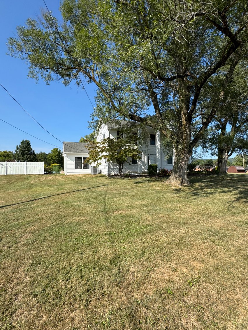 Image for Live Onsite Real Estate Auction with Online Bidding