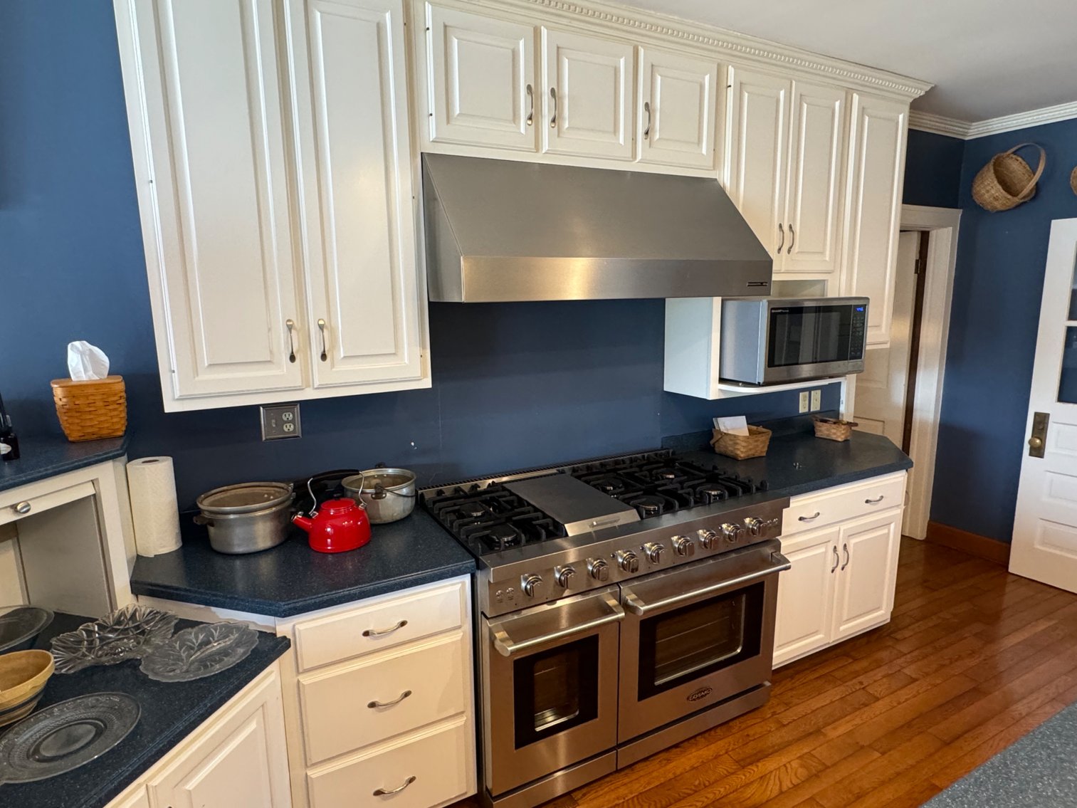 Image for Live Onsite Real Estate Auction with Online Bidding