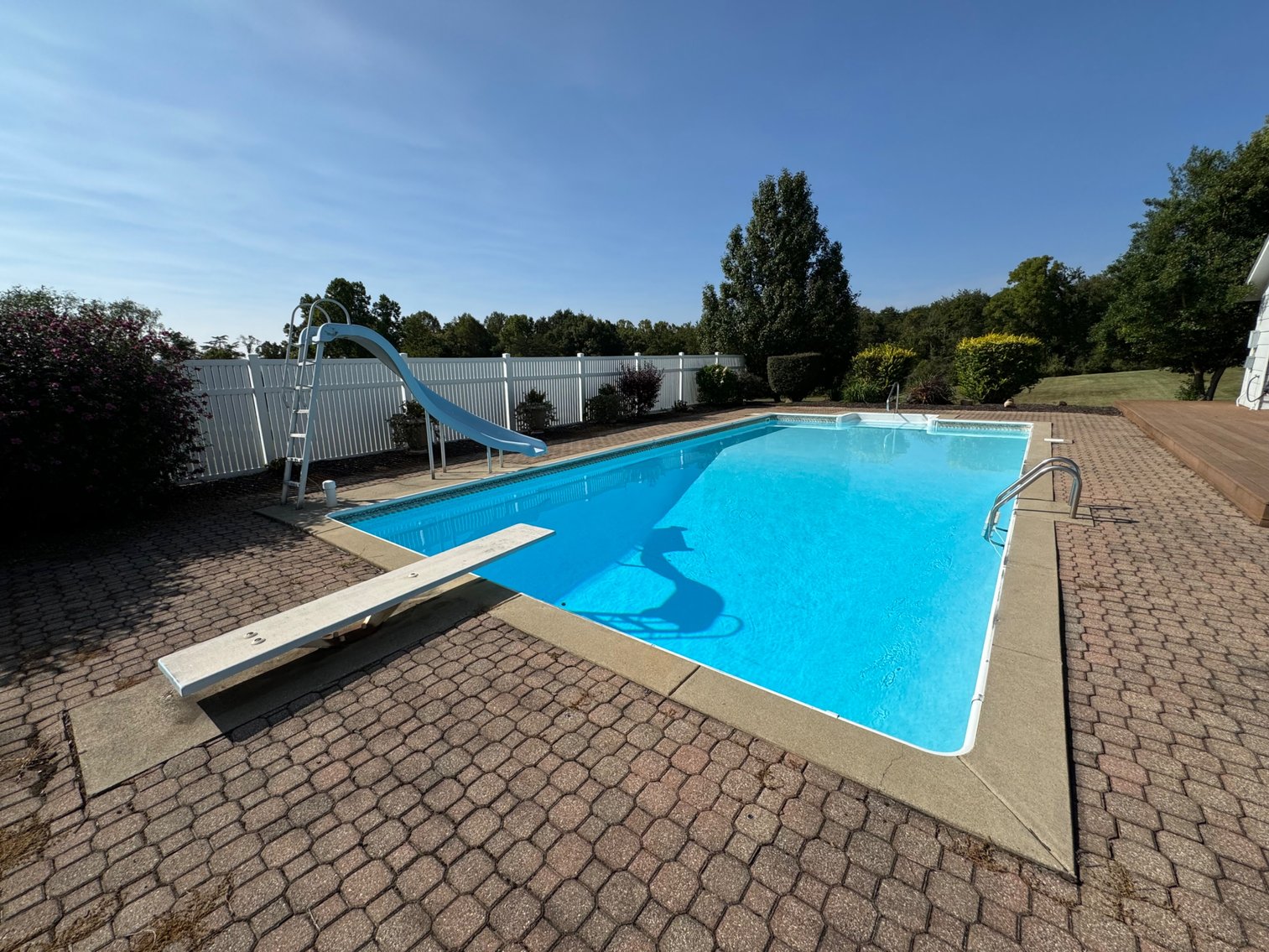 Image for Live Onsite Real Estate Auction with Online Bidding