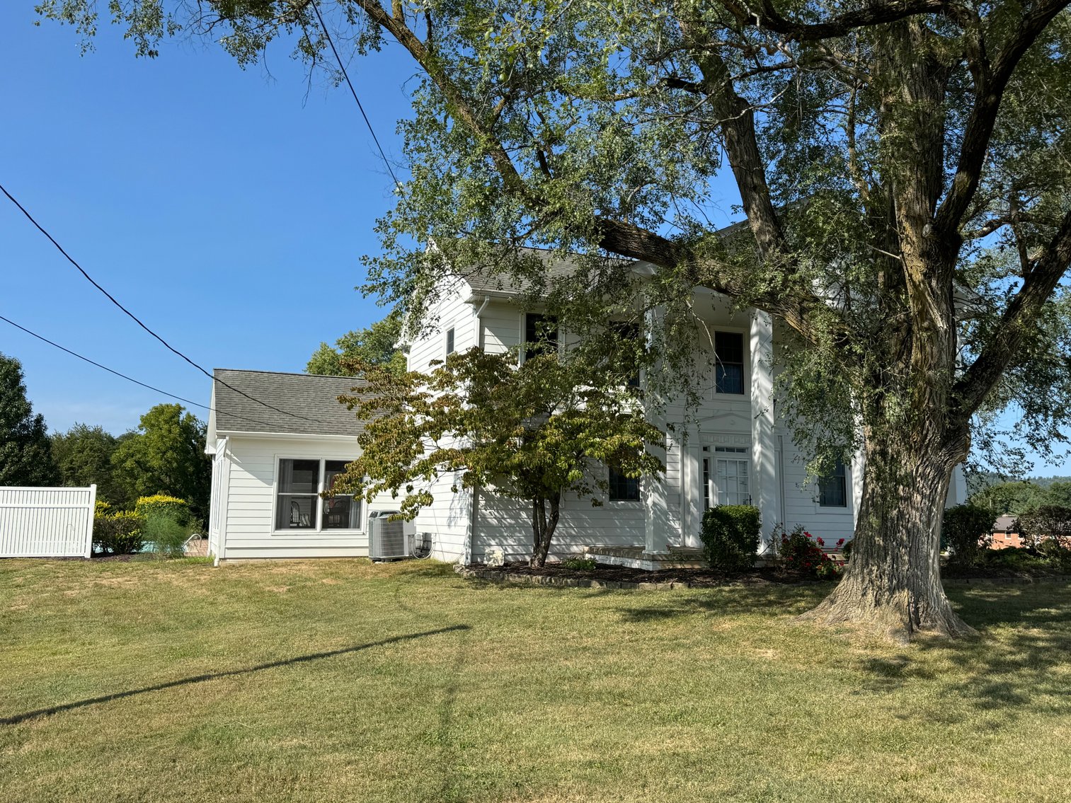 Image for Live Onsite Real Estate Auction with Online Bidding