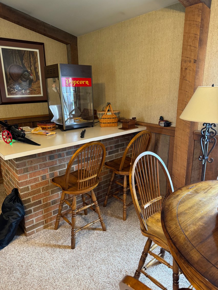 Image for Live Onsite Real Estate Auction with Online Bidding