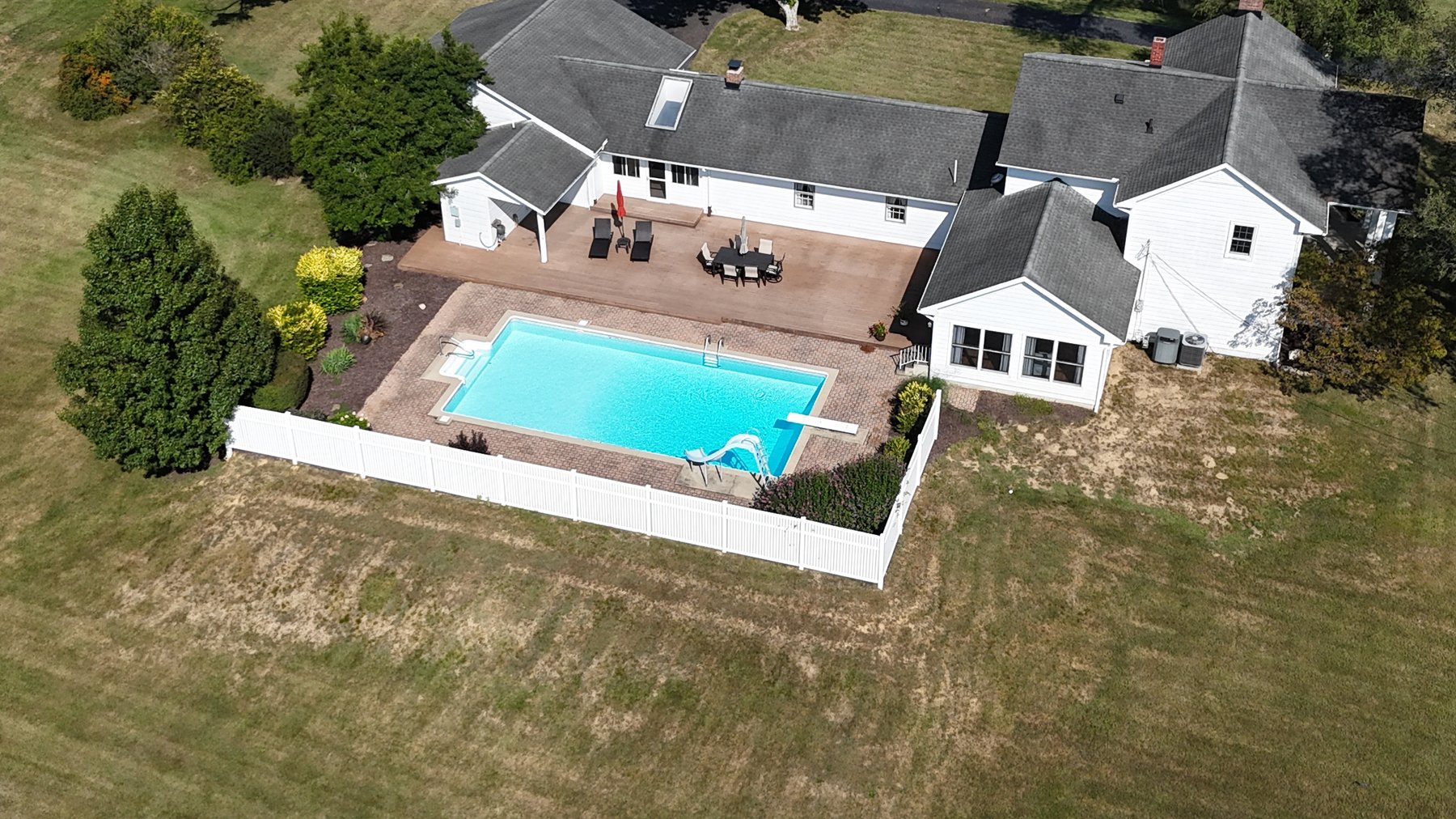 Image for Live Onsite Real Estate Auction with Online Bidding