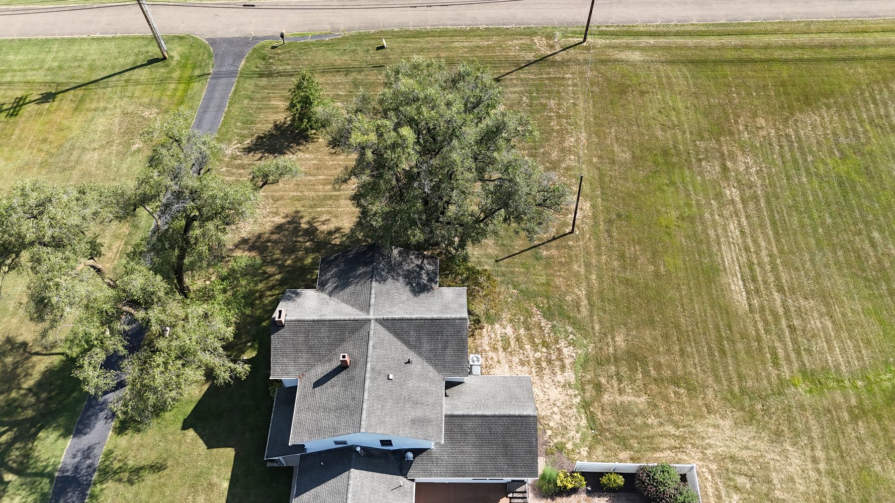 Image for Live Onsite Real Estate Auction with Online Bidding