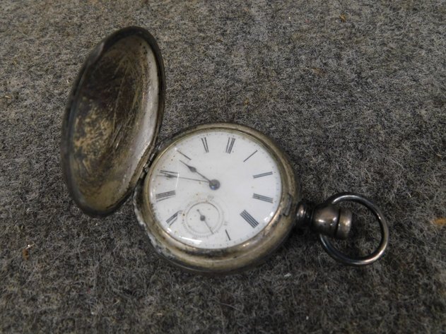 Image for Absolute Online Auction #2011