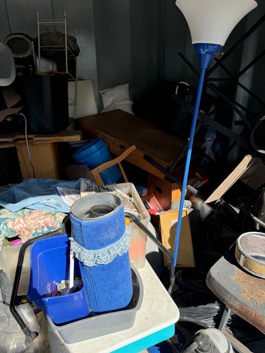 Image for Absolute Online Delinquent Storage Unit #2022