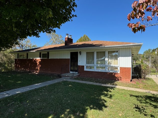 Image for Live Onsite Real Estate Auction with Online Bidding