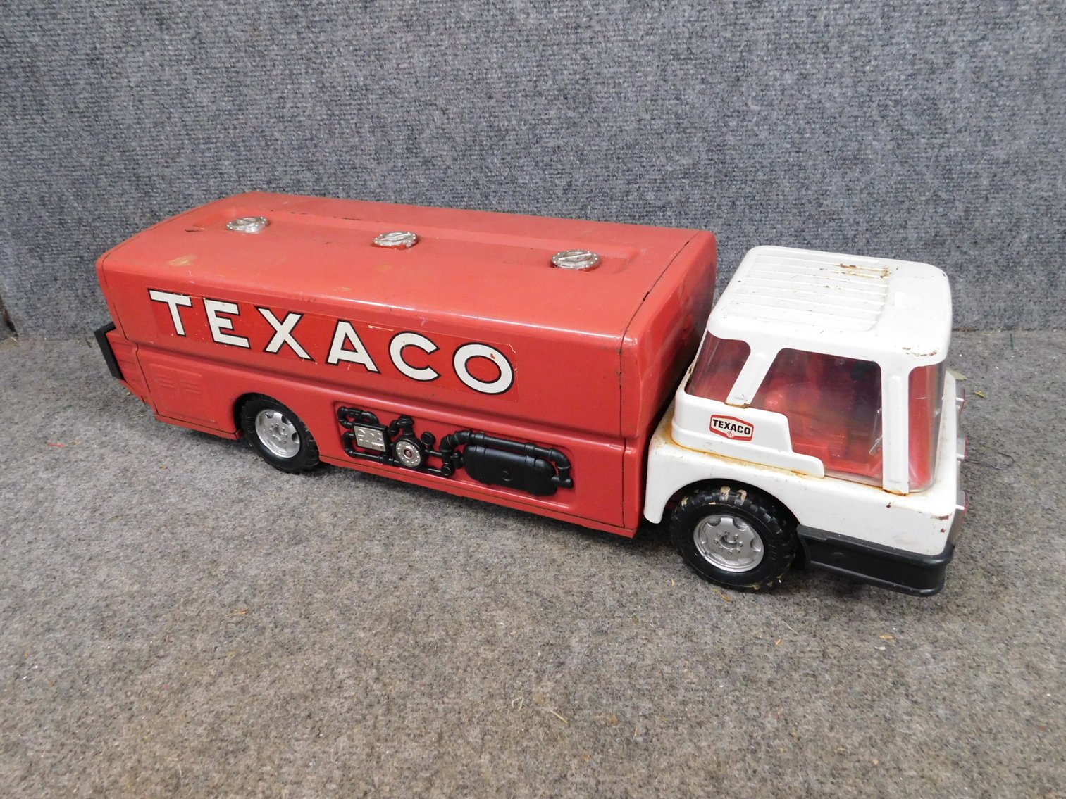 Image for Absolute Online Auction #2033