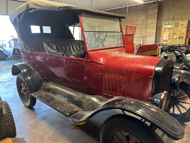 Image for Absolute Public Auction (Updated)