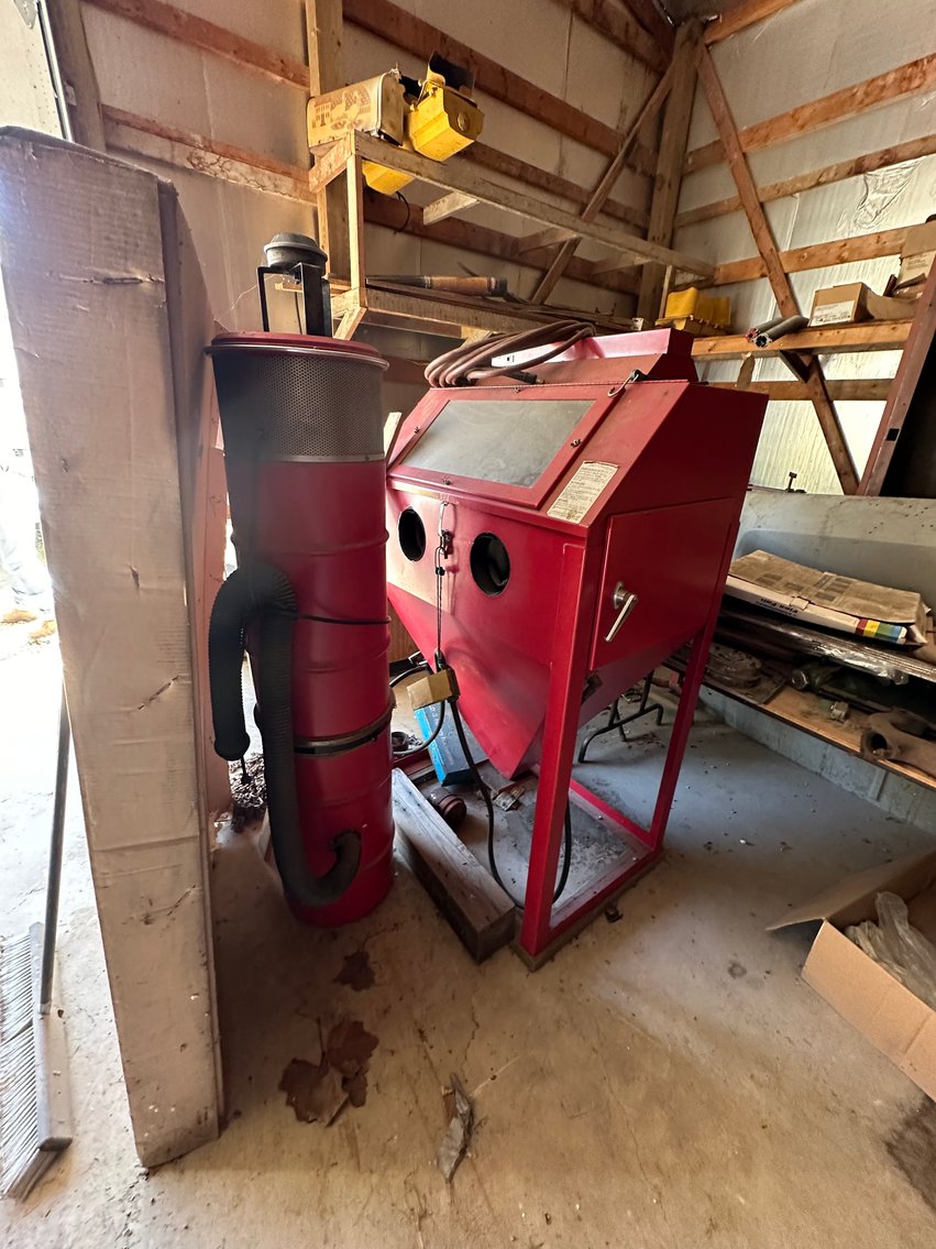 Image for Absolute Public Auction (Updated)