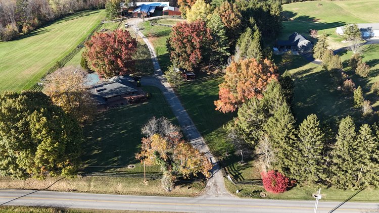 Image for Live Onsite Real Estate Auction with Online Bidding