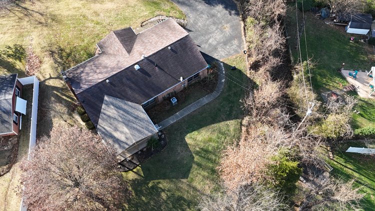 Image for Live Onsite Real Estate Auction with Online Bidding