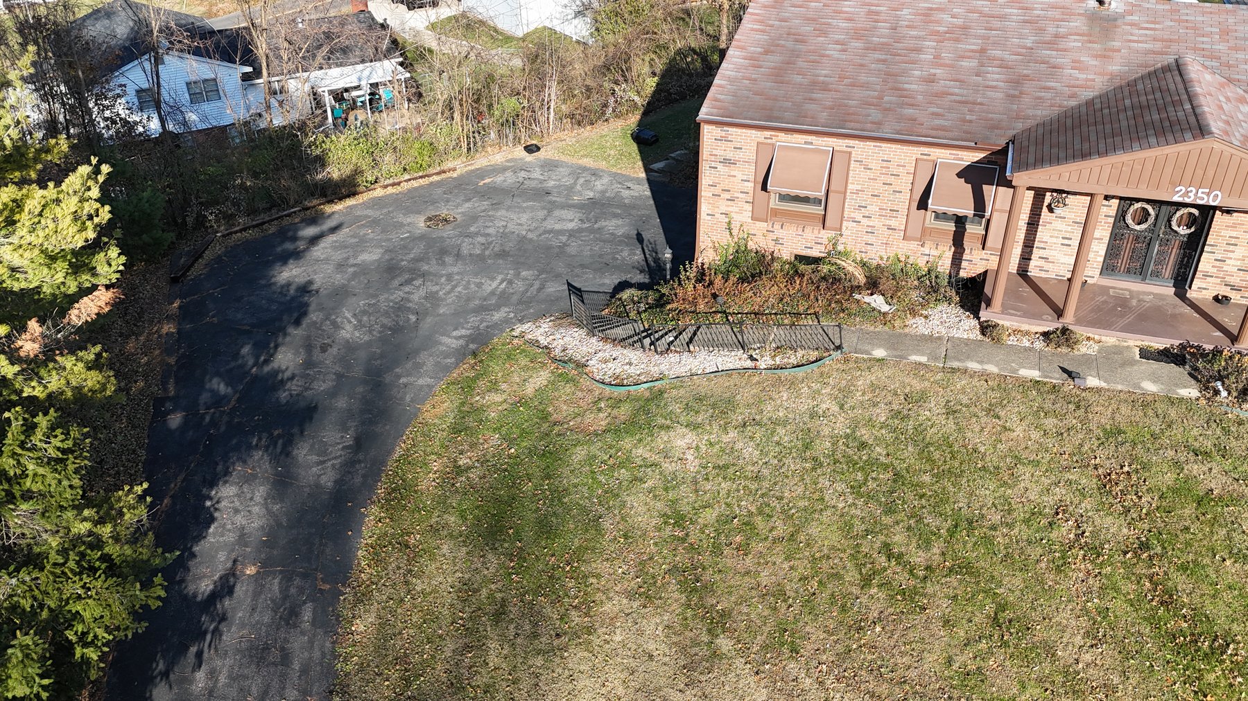 Image for Live Onsite Real Estate Auction with Online Bidding