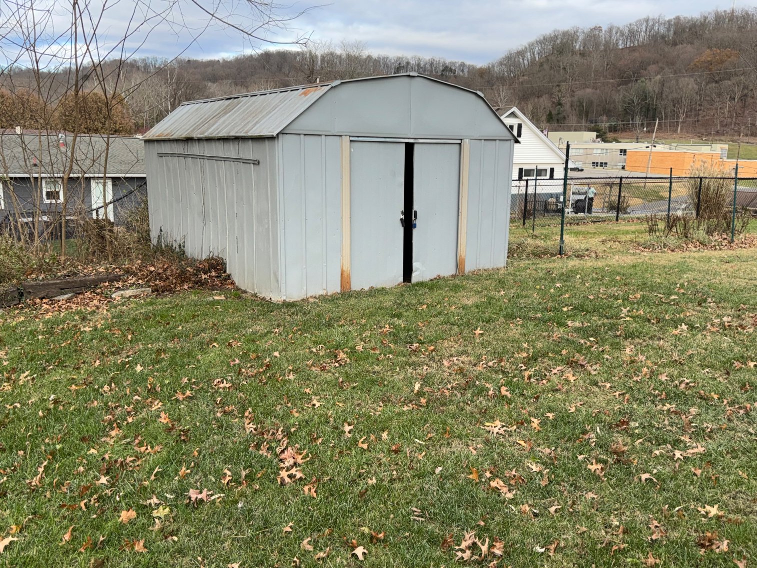 Image for Live Onsite Real Estate Auction with Online Bidding