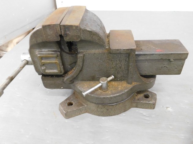 Image for Absolute Online Auction #2043