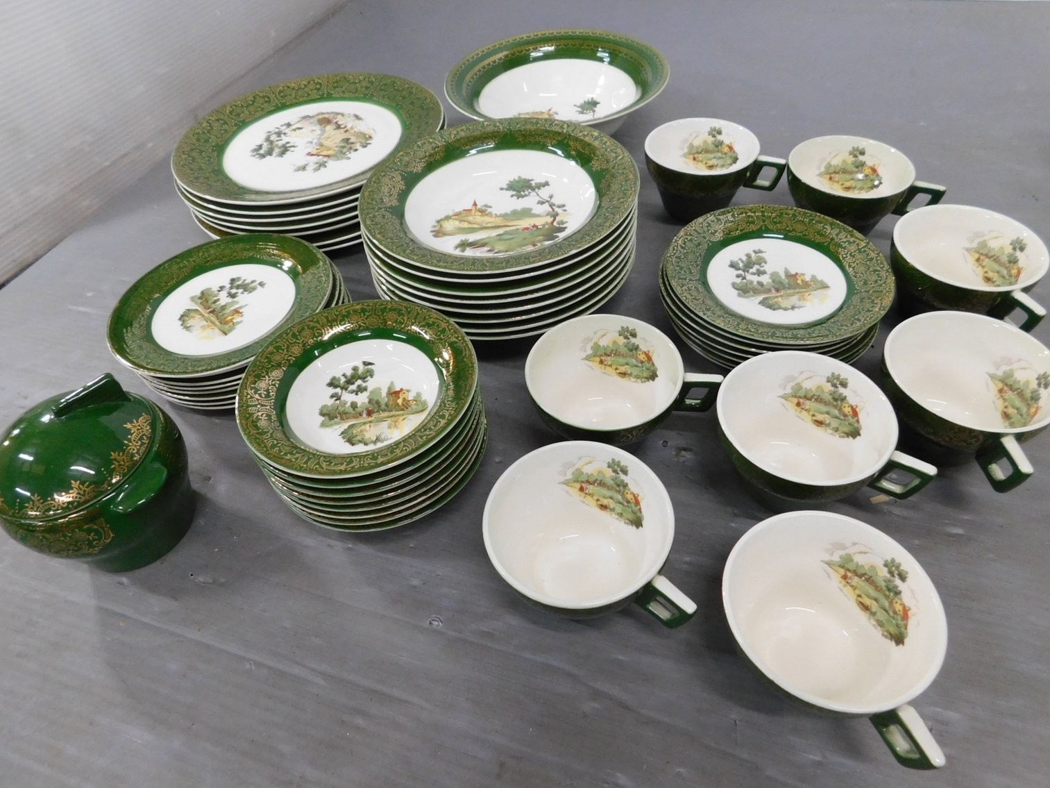 Image for Absolute Online Auction #2045