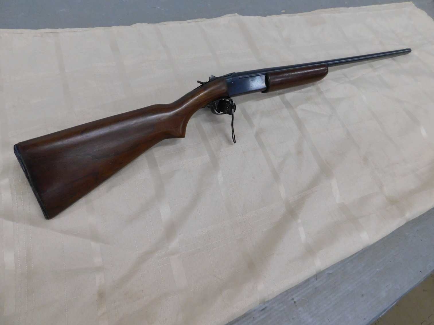 Image for Absolute Online Auction #2052