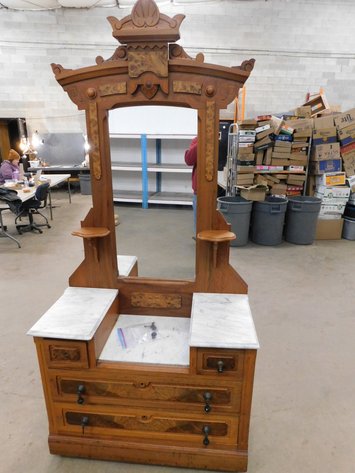 Image for Absolute Online Auction #2055