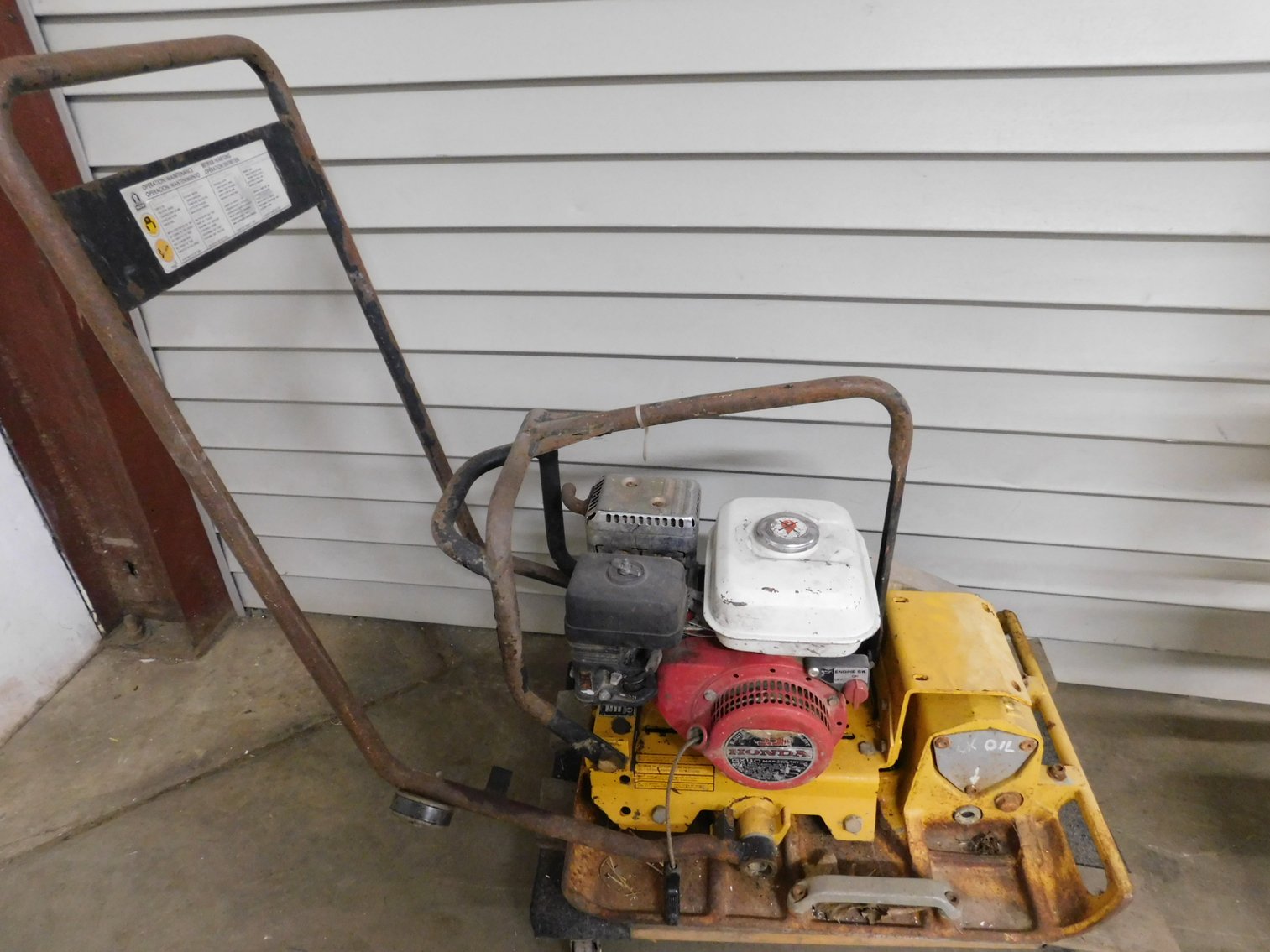 Image for Absolute Online Auction #2060