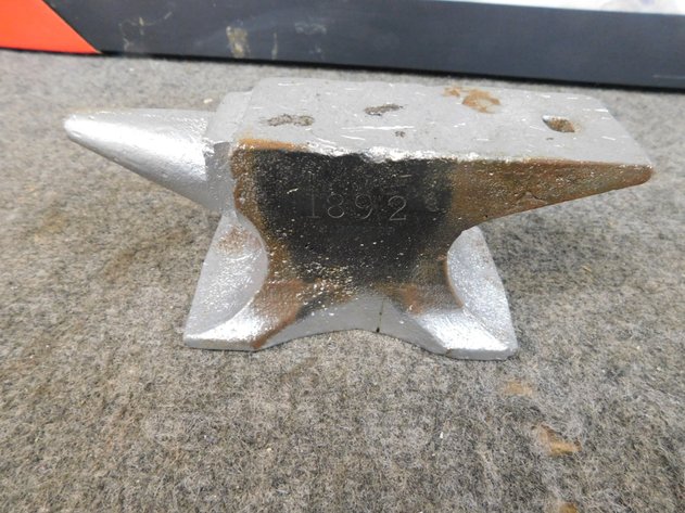 Image for Absolute Online Auction #2072