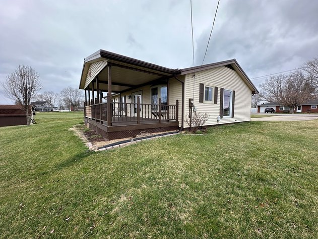 Image for Live Onsite Real Estate Auction with Online Bidding