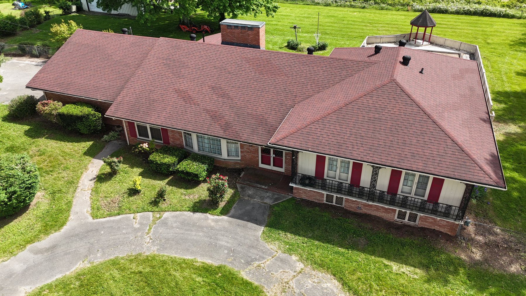 Image for Live Onsite Real Estate Auction with Online Bidding