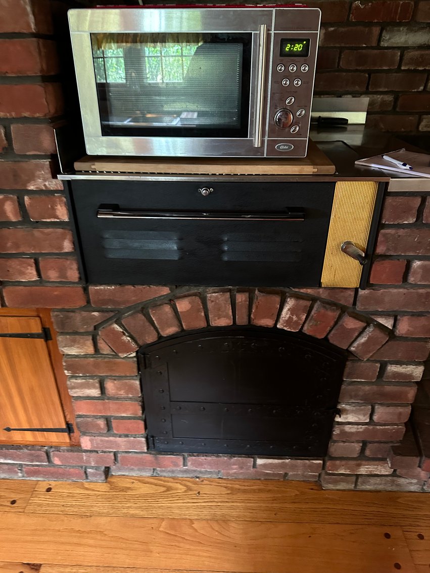 Image for Live Onsite Real Estate Auction with Online Bidding