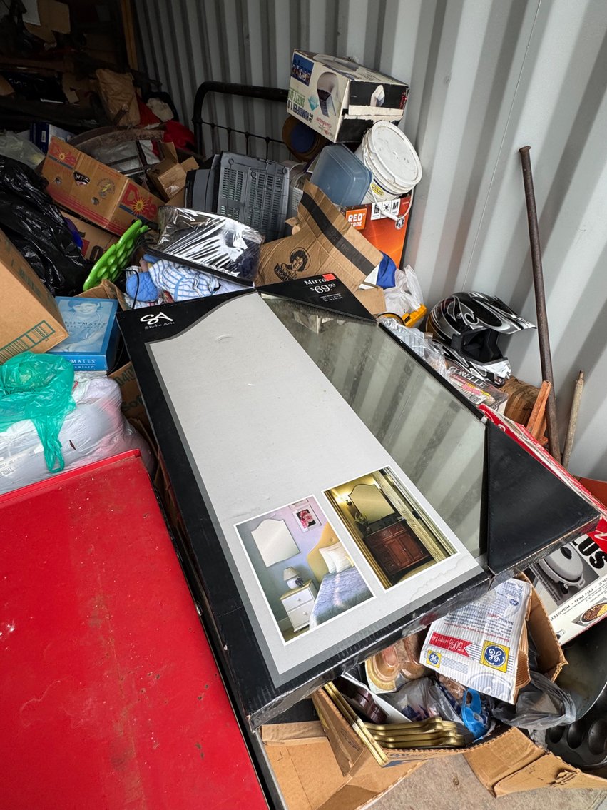 Image for Absolute Online Delinquent Storage Unit #2089