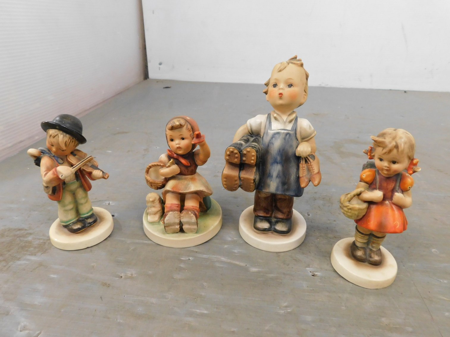 Image for Absolute Online Auction #2099