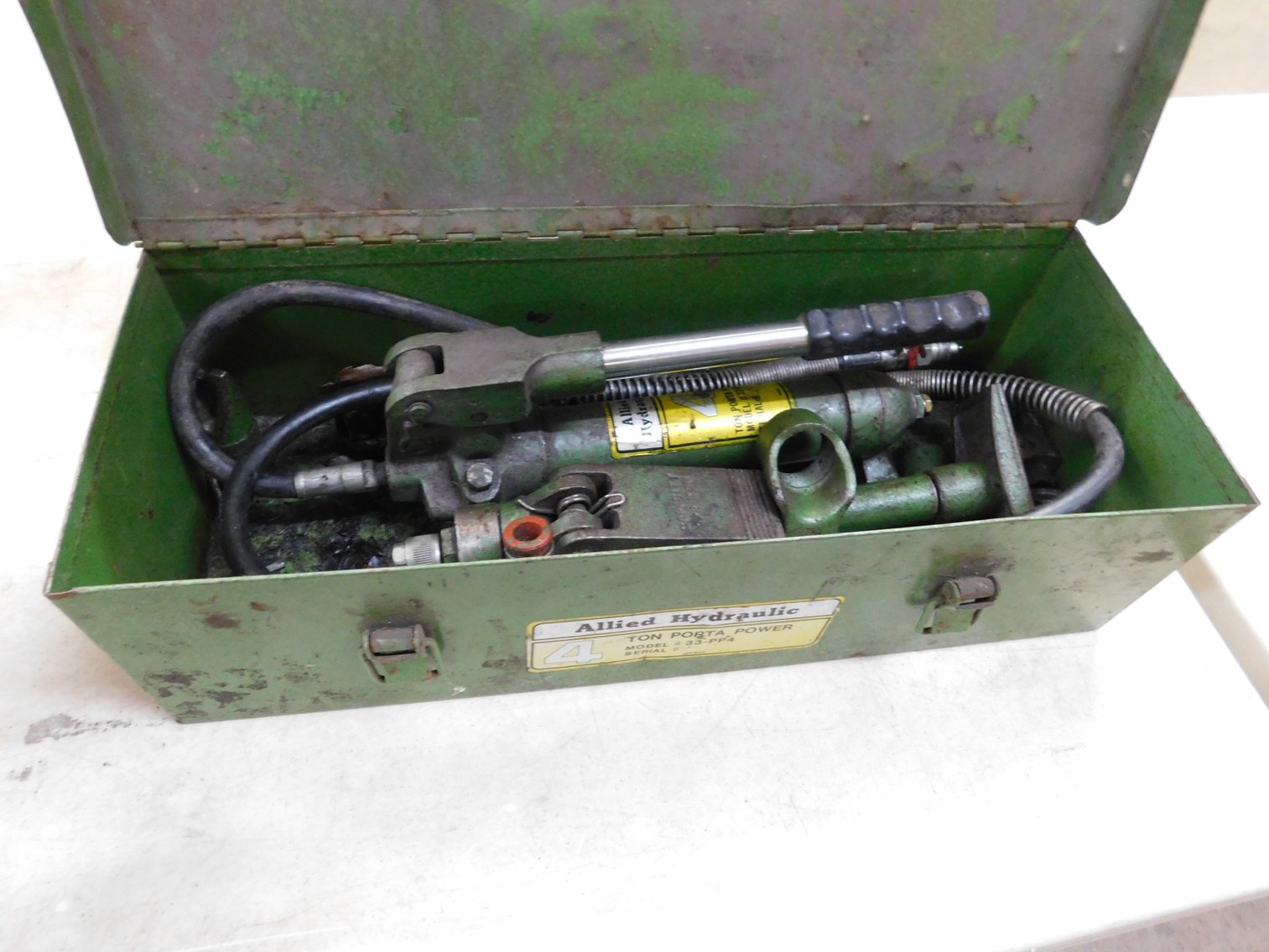 Image for Absolute Online Auction #2112