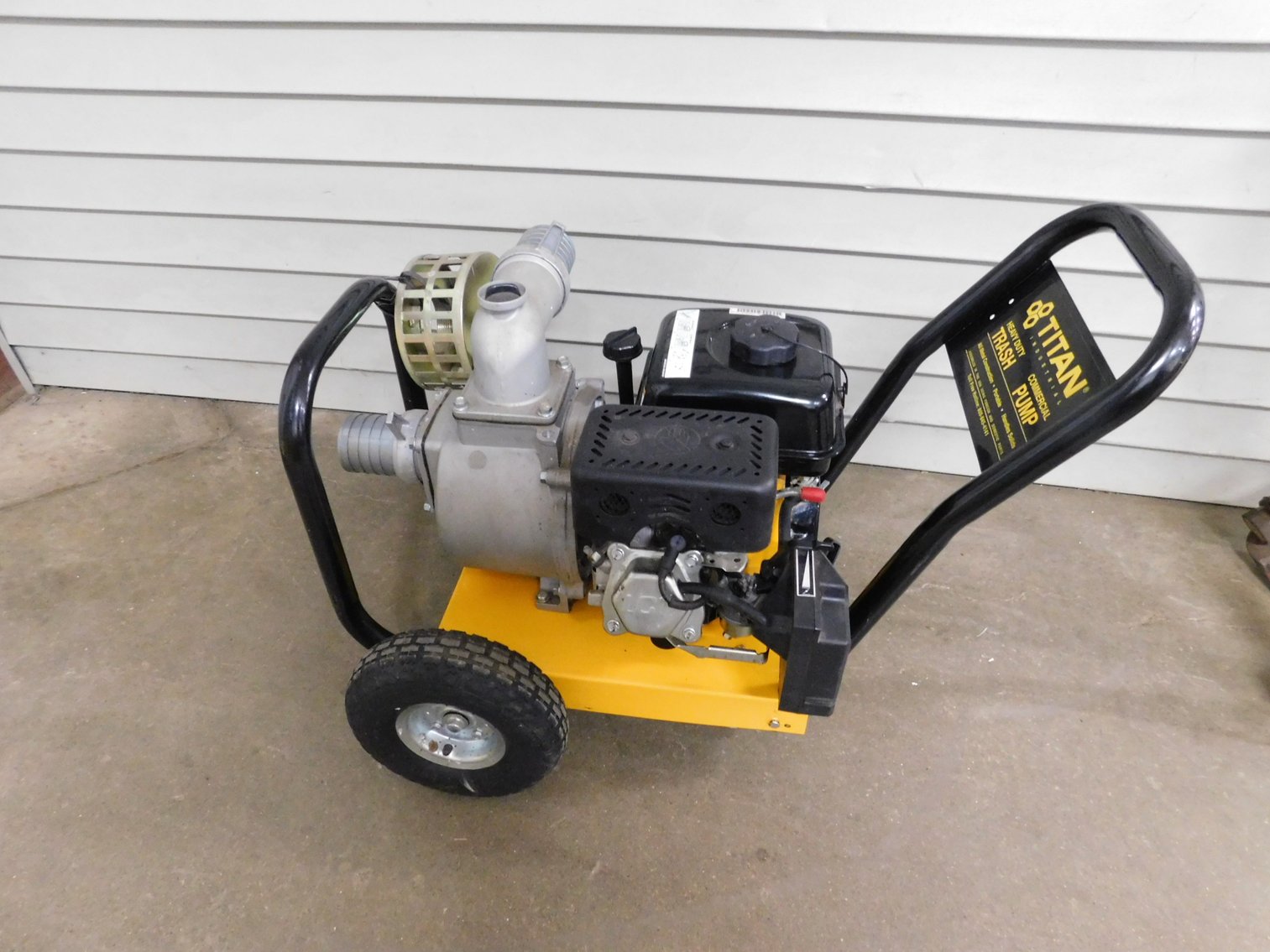 Image for Absolute Online Auction #2113