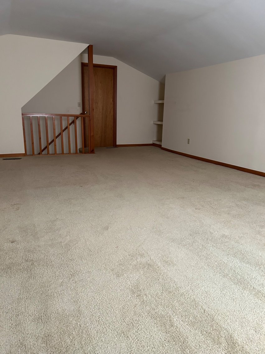 Image for Live Onsite Real Estate Auction with Online Bidding