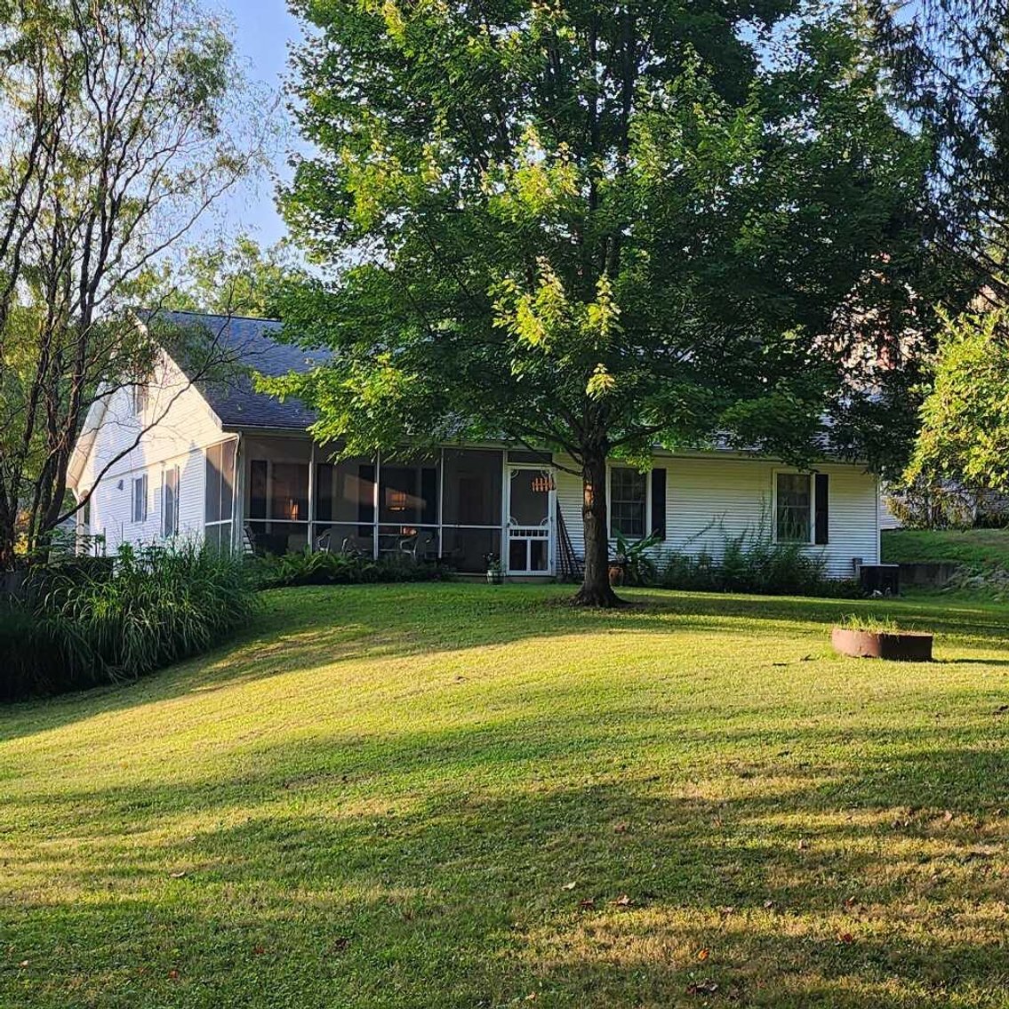 Image for Live Onsite Real Estate Auction with Online Bidding