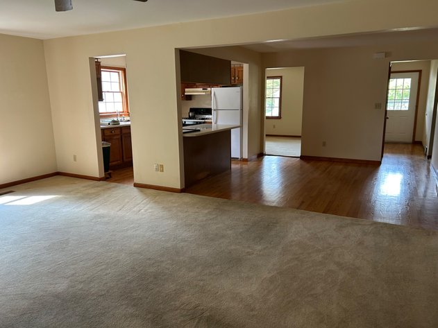 Image for Live Onsite Real Estate Auction with Online Bidding