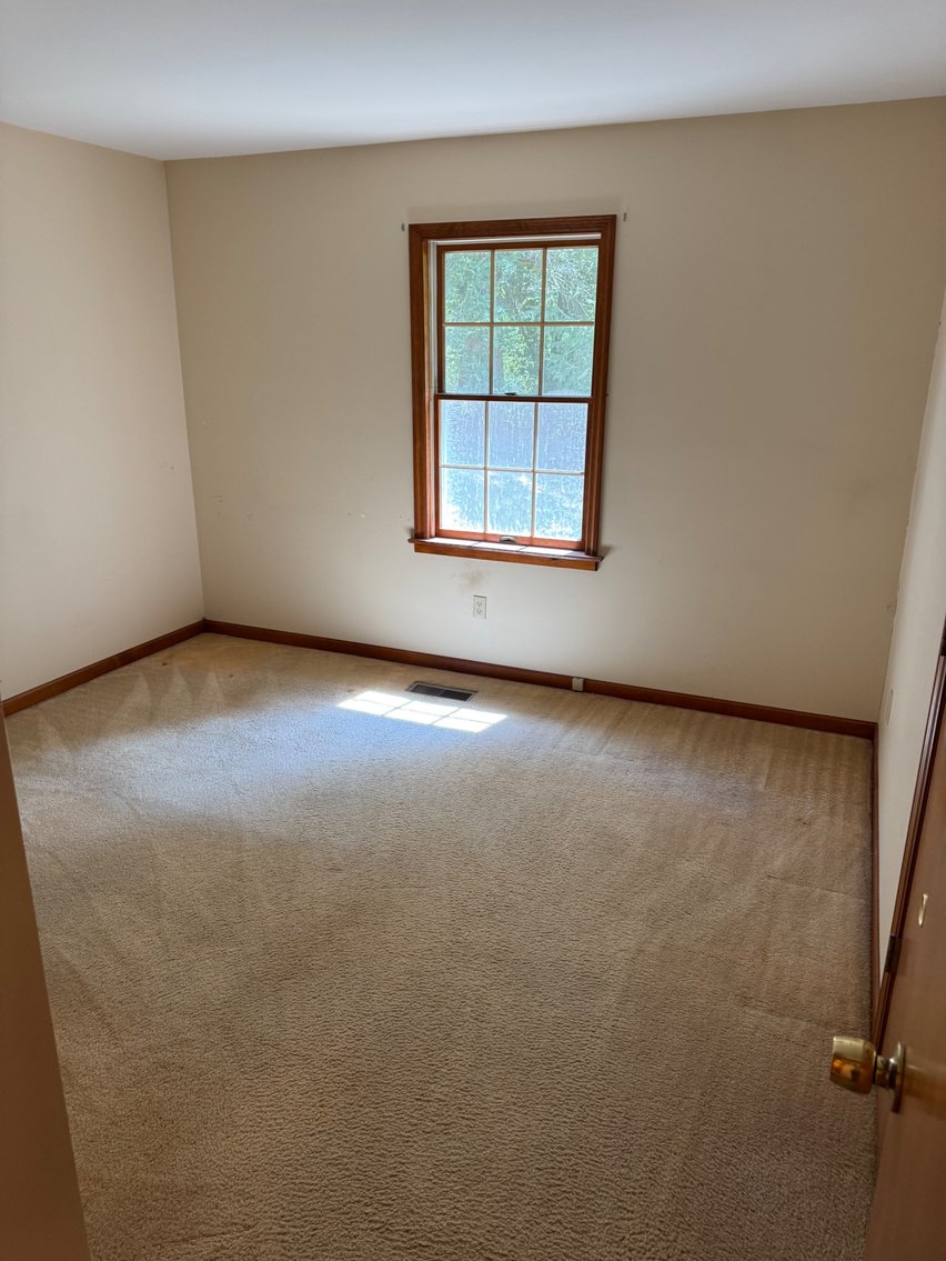 Image for Live Onsite Real Estate Auction with Online Bidding