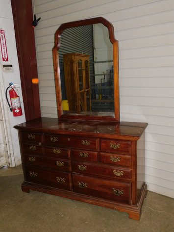 Image for Absolute Online Auction #2125