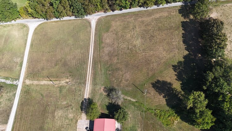 Image for Live Onsite Real Estate Auction with Online Bidding