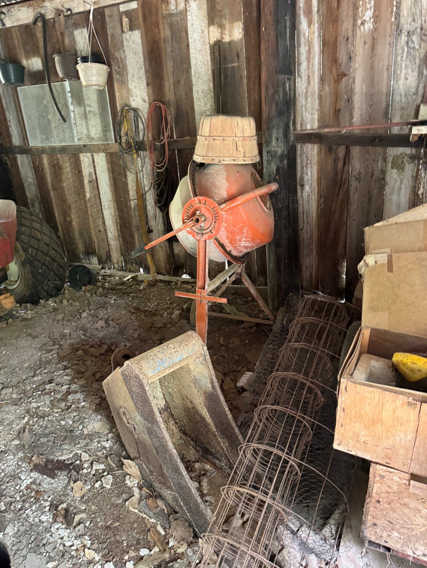 Image for Absolute Public Auction (New Photos Added 10/23)