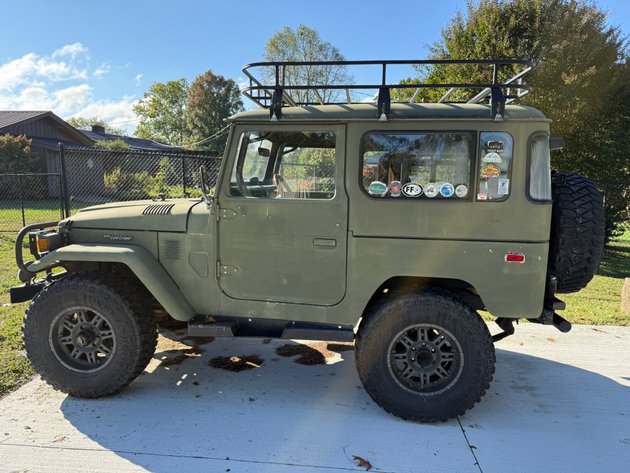 Image for Cataloged Items being offered Live with Online Bidding