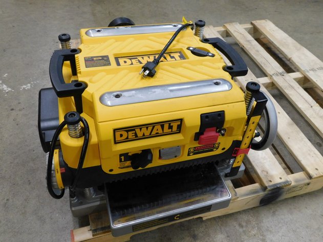 Image for Absolute Online Auction #2148