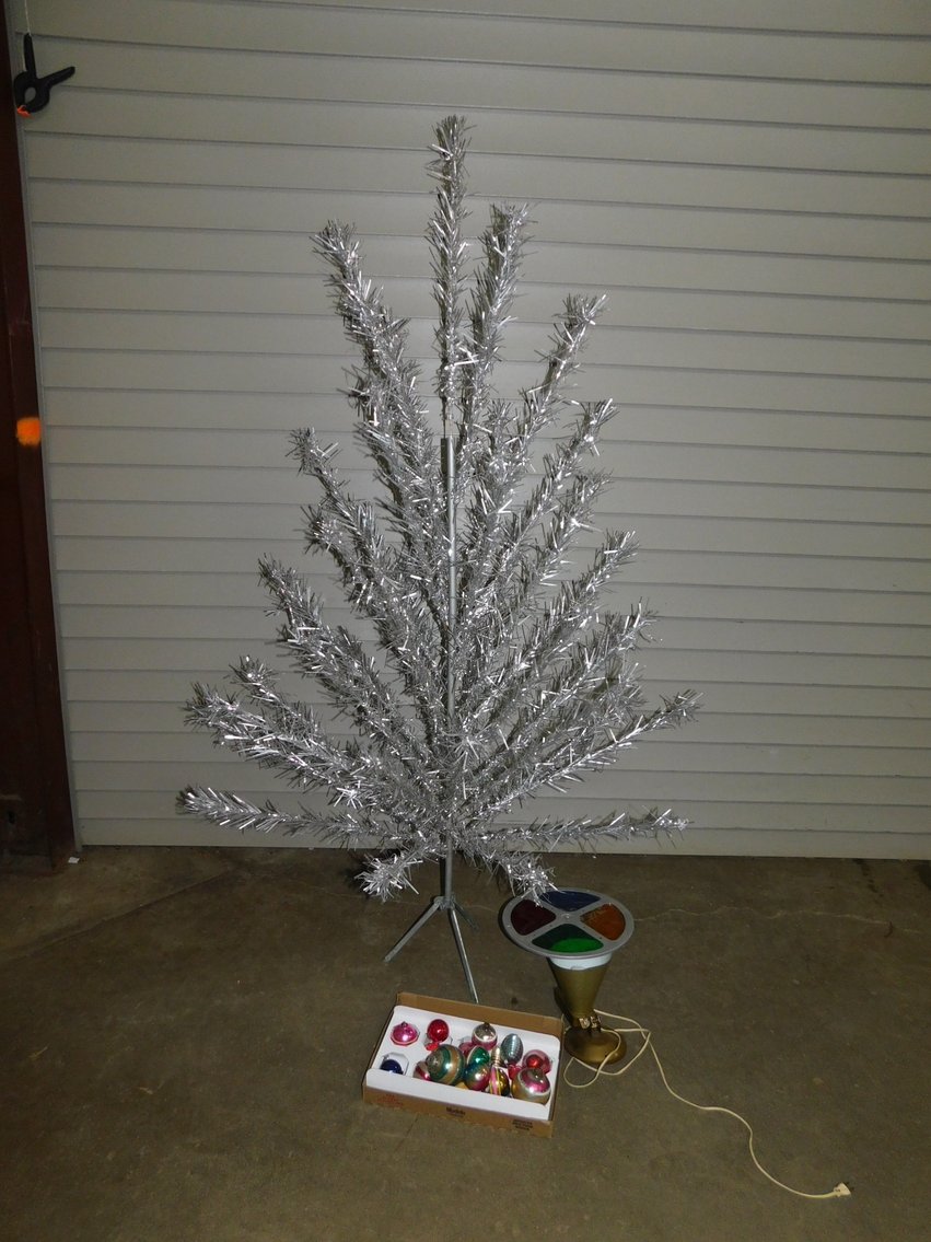 Image for Absolute Online Auction #2153